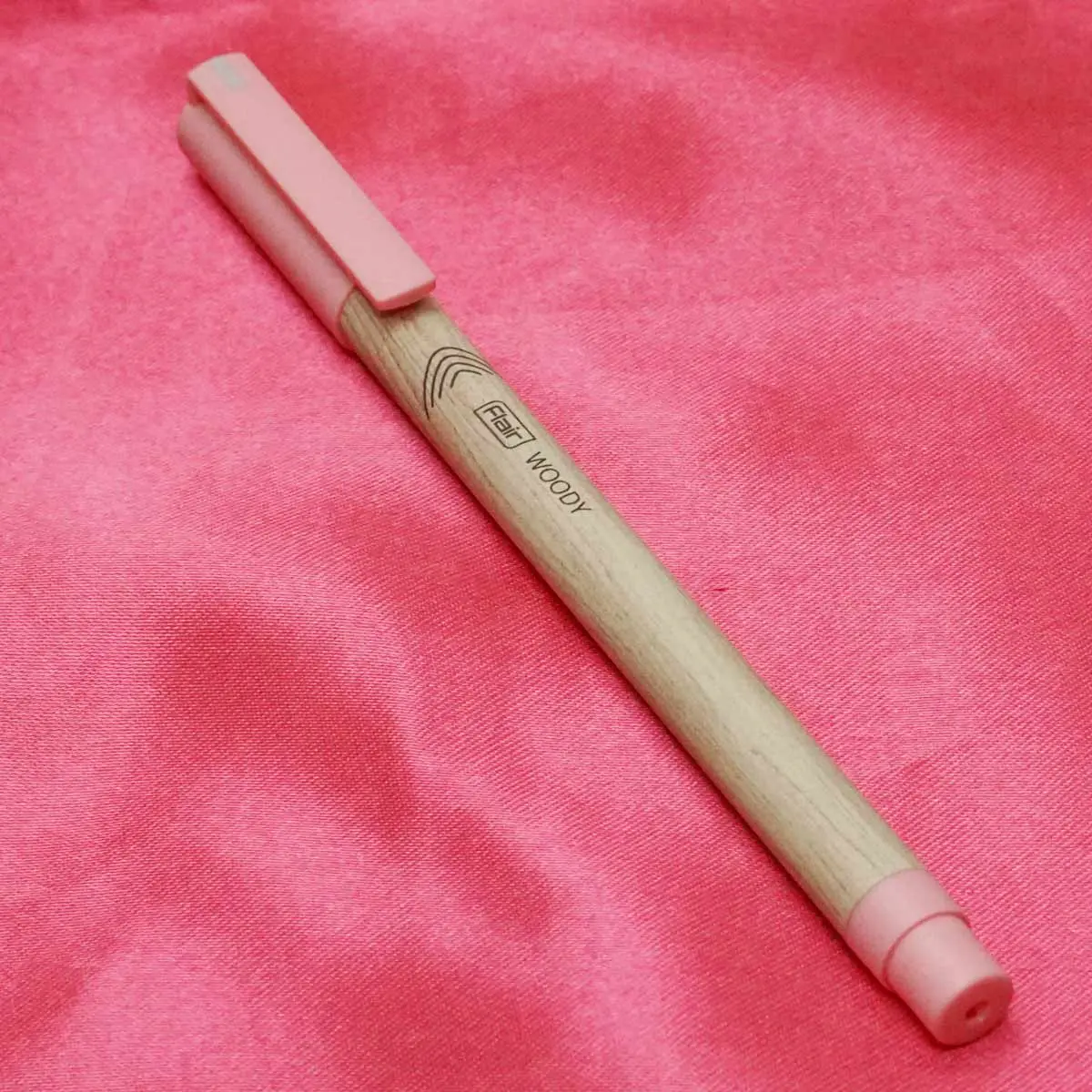 Flair Woody Ball Pen, Red